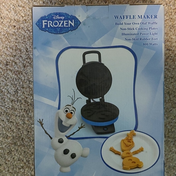 Disney Other Disney Frozen Waffle Maker Poshmark